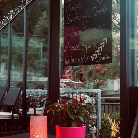 호텔 Victoria - Adults Only Bar & Breakfast 4*