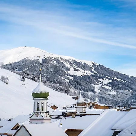 Victoria - Adults Only 4*