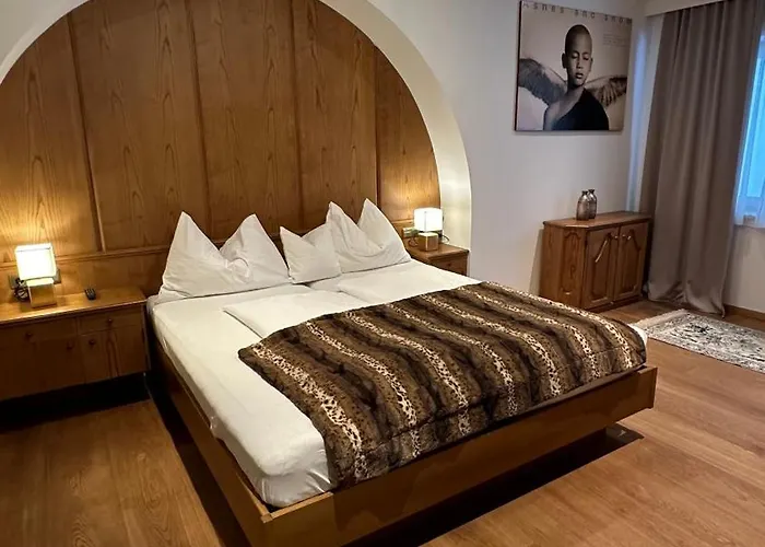 Victoria - Adults Only 4*